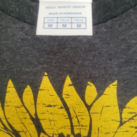 🔥Best Mom Ever T-shirt 🌻 - Picture 4 of 5